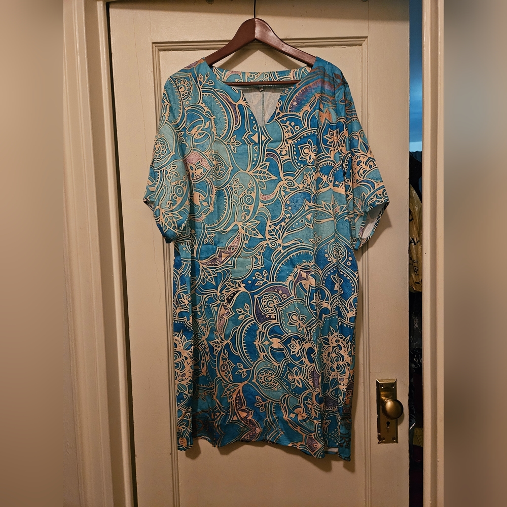 Women casual dress new without tags